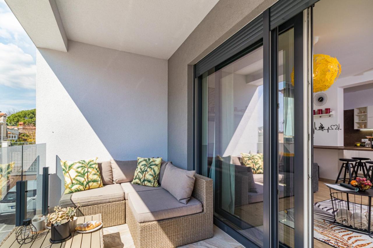 Apartment M****, New City Apartment + Parking Pula Exterior foto